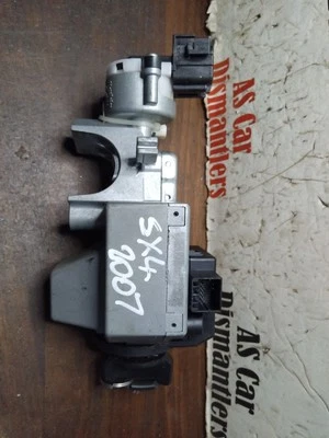 Suzuki SX4 2007 Ignition Switch Barrel and Key - V11/F #10 - Image 1 of 4
