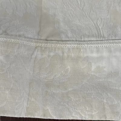 YVES DELORME Marfil Jacquard Floral Reversible Crema CHIC Sábana Plana, Talla Queen Foto 1 de 4