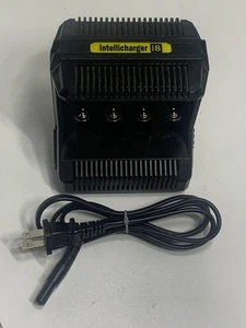 Nitecore i8 8 Bay Battery Charger - Picture 1 of 7