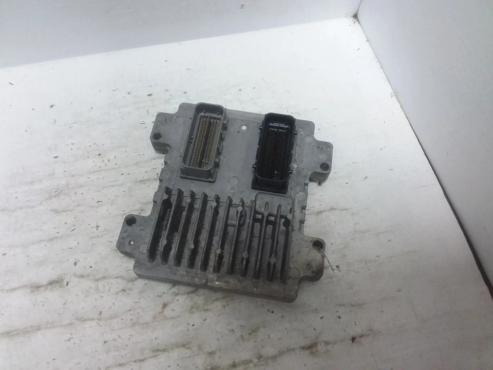 Módulo de control electrónico ECM del motor 2,4 L compatible con 07-12 MALIBU 12597125 Foto 1 de 4