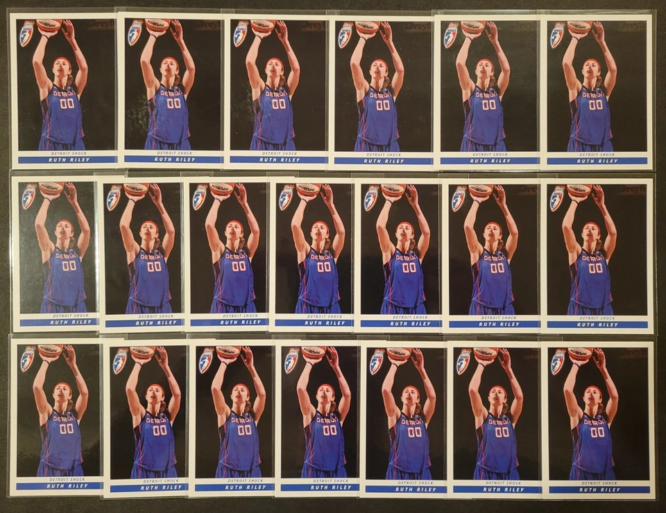 Lot of 20 RUTH RILEY 2005 Rittenhouse WNBA Basketball Cards #75 WBK1175 - Image 1 of 1