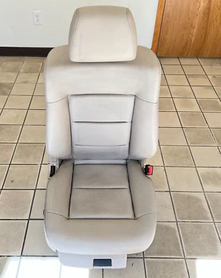 2010-2016 MERCEDES-BENZ E350 4MATIC RIGHT PASSENGER FRONT SEAT OEM - Imagem 1 de 4