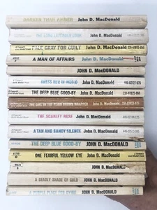 John D. MacDonald Lot Set 15 Paperback Novels Travis McGee Series - Foto 1 di 12