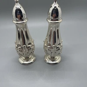 Vtg PAIR of W.B. MFG Silver Plate SALT AND PEPPER SHAKERS Marked 52 - Picture 1 of 4