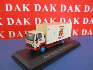 Die cast 1/76 Modellino Camion Ford Cargo Box Van John Lawson's Circus - Foto 1 di 4