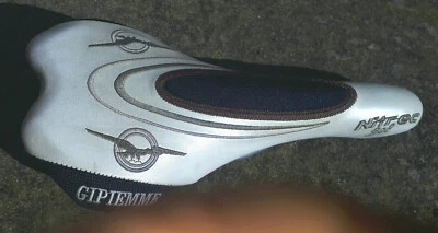 Sillín de bicicleta vintage gipiemme Foto 1 de 4