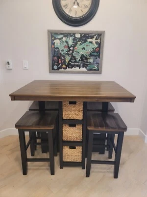 Signature Design By Ashley Dolingham Counter Height Dining Table Set For 4 With - Image 1 of 4