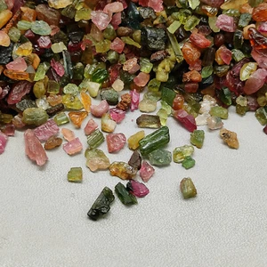 Multi turmalina áspera tamaño pequeño turmalina piedra preciosa áspera para joyería GV46 AU - Imagen 1 de 11