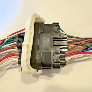 2006-2013 Lexus IS250 IS350 ISF OE Headlight Connector Plug Set - Picture 1 of 8
