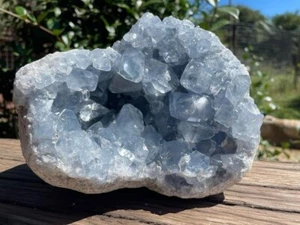 Geoda racimo de cristal celestita, bonitos cristales grandes 7,66 lb 6,69" - Imagen 1 de 9