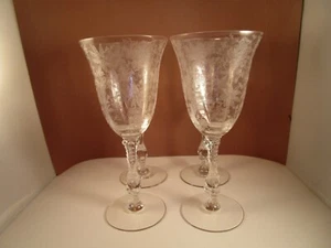 Set 4 bicchieri calici acqua vintage Cambridge vetro trasparente fiori selvatici - Foto 1 di 9