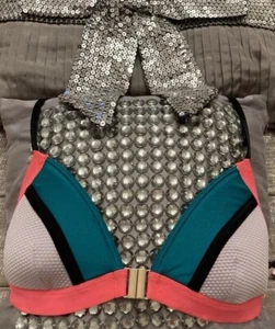 RIVER ISLAND Multi Coloured Bikini Bra 32 C Waffle Padded Metal Front Fastening - Picture 1 of 8