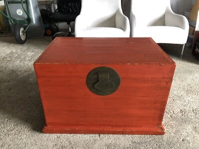 Holztruhe rot, vintage - Bild 1 von 4