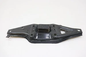 2019 - 2025 MERCEDES SPRINTER 2500 W907 FRONT RIGHT LEAF BRACKET OEM A9076220800 - Picture 1 of 9