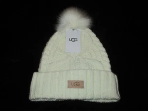 UGG Zopfmuster Bommelmütze - Bild 1 von 12