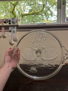 Vintage Mikasa Crystal Glass Swan Serving Platter Raised Relief Small Scratches  - Bild 1 von 10