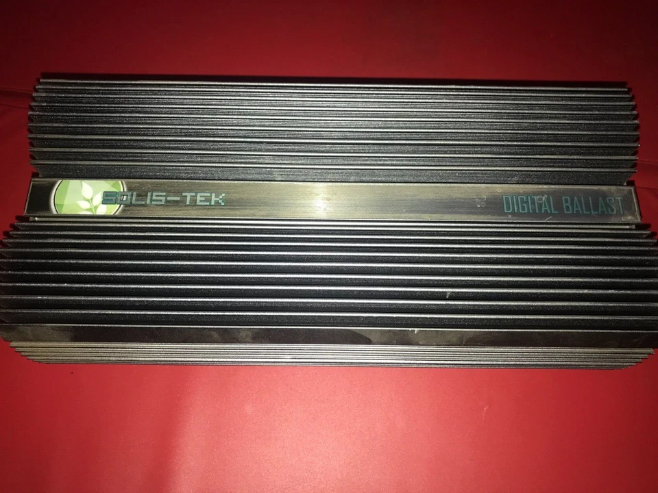 Solis-Tek STK-1000 Digital Ballast 1000W 600W 400W -Solis Boost, Growlight - Image 1 of 3