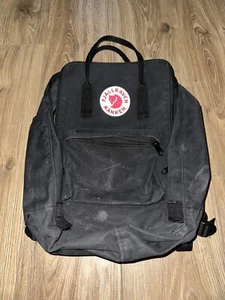 Mini mochila Fjällräven Kanken - negra, usada - Imagen 1 de 4