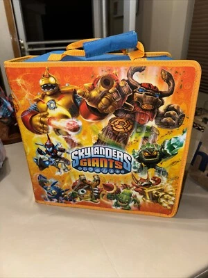 Skylanders Giants Carry And Display Case Travel - Image 1 of 4