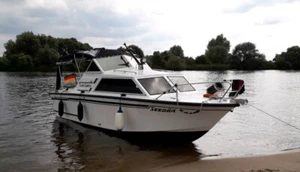 Motorboot Kajütboot Sportboot - Bild 1 von 14