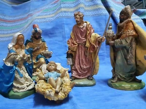Pesebre, Natividad, Reyes Magos, altura 24 cm muy bien acabado - Foto 1 di 2