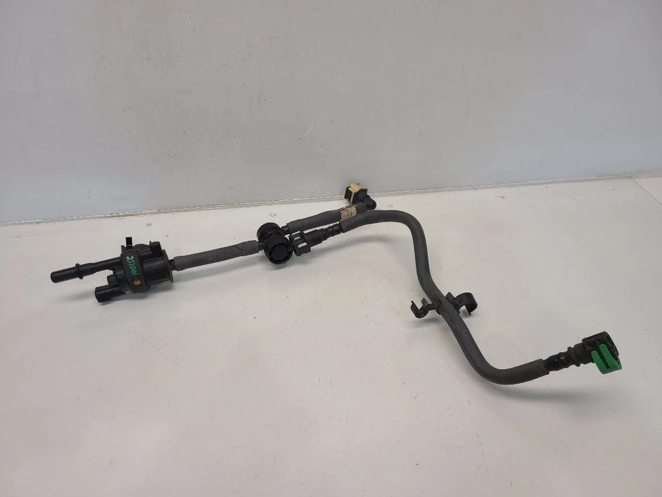 2016 Ford F150 (3.5L / AT / 4x4) Fuel Purge Control Valve PN: BL3Z9B325C - Image 1 of 4