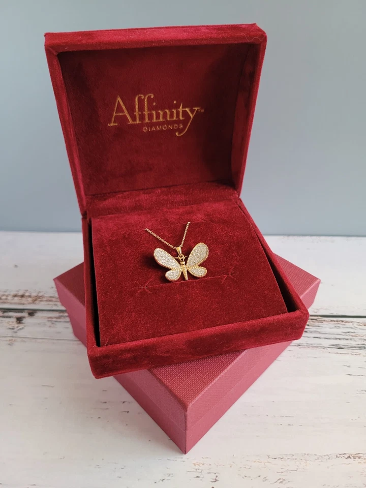 Affinity Diamonds Jewelry 14kt Yellow Gold Butterfly Necklace w Boxes Books VGC - Imagem 1 de 4
