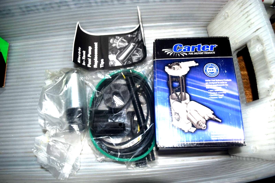 Bomba FORD CONTOUR CROWN VICTORIA PICKUP FORDVAN EXPEDITION EXPLORER JAGUAR MAZDA Foto 1 de 1