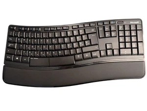 New Microsoft Sculpt Comfort Desktop - Hungarian QWERTZ Layout - Picture 1 of 9