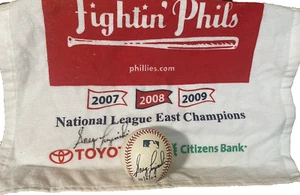 Greg Luzinski Autographed Baseball Phillies Legend Dated 10-2-09 NLDS Towel - Picture 1 of 9