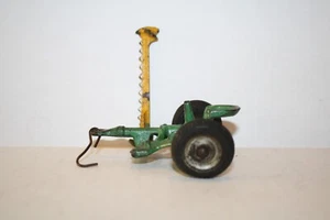 VINTAGE ARCADE CAST IRON PULL TYPE SICKLE BAR MOWER #421-GOOD-GREEN-METAL - Picture 1 of 6