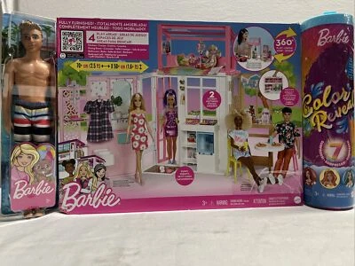 Casa de muñecas Barbie con 2 niveles y 4 áreas de juego, casa totalmente amueblada (caja dañada Foto 1 de 4