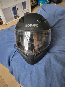 Leopard Maxxis Motorcycle Helmet Size L - Picture 1 of 6