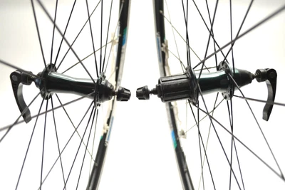 BONTRAGER TLR SERIES 700C ROAD BICYCLE SRAM 10 SPEED 24 SPOKE WHEEL SET 130 MM - Image 1 of 4