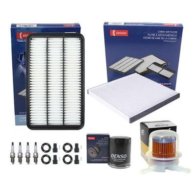 Kit de 4 bujías y botas Denso Tune Up Kit para Toyota Solara SE 2.4 L4 2002-2003 Foto 1 de 2