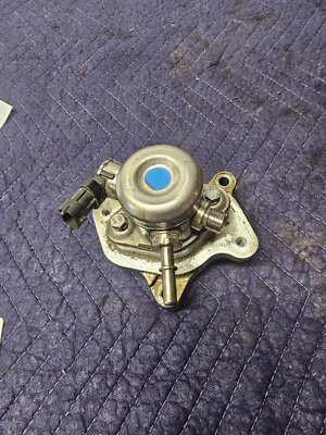 Bomba de combustible de alta presión para Kia Sorento 2,4 L L4 2016 2017 2018 2019 Foto 1 de 4