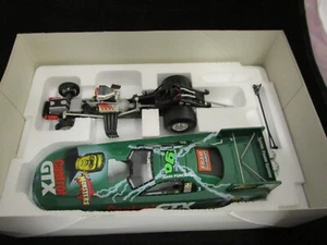 John Force 2000 Castrol Action NHRA GTX Frankenstein Mustang Funny Car 1:24 - Picture 1 of 11