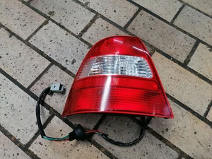 Rückleuchte Bremsleuchte links left tail light Honda CIVIC MC2 MC1 MB8 MB9 98-00 - Picture 1 of 8