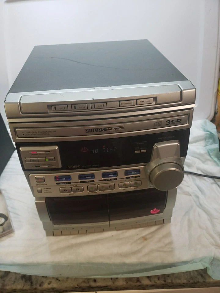  Philips FW C386 stereo CD/Dual Cassette Tape Deck. CD not Working. - Image 1 of 4