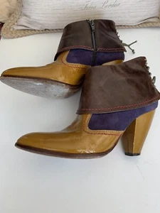 True Religion Boots - Picture 1 of 4