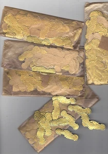 REF AF VII fantaisie-TRES BEL ENSEMBLE DE 1000 ETIQUETTES DOREES "SOUVENIR " - Picture 1 of 2