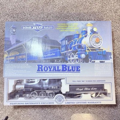 Bachmann Big Hauler G Scale Royal Blue Set Loco & Tender + 2 Cars Tracks - Image 1 of 4