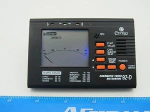 Cecilio 92-D Chromatisches/Saitenstimmgerät mit Metronom gebraucht getestet. - Bild 1 von 5