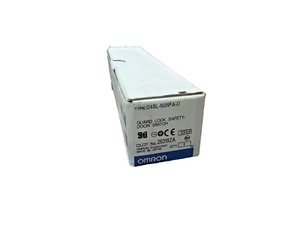 NEW OMRON D4SL-N3NFA-D GUARD LOCK SAFETY DOOR SWITCH - Picture 1 of 4