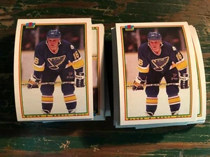 BRETT HULL - FOUR-HUNDRED ( 400 ) 1990-91 BOWMAN #24 - Picture 1 of 1