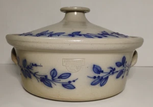 Vintage Salmon Falls Pottery Original 2.5 Qt Casseroles 2000 Blueberry Pattern - Picture 1 of 9
