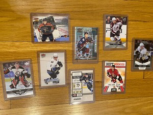 HUGE LOT OF HOCKEY CARDS! 80 CARD PER LOT! GUARANTEES SEE DESCRIPT! ROOKIE, AUTO