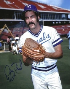 Autographed   DOUG BIRD  Kansas City Royals 8x10 Photo - COA - Picture 1 of 1