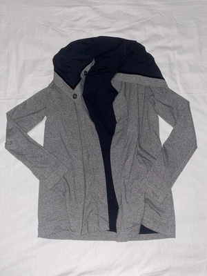 Chaqueta deportiva Lululemon That's A Wrap gris talla 4 botones a presión Foto 1 de 4