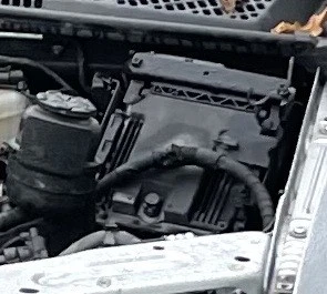 VW Amarok 2H Centralina Motore 03L906012AD 2,0 TDI CNEA 17.000km - Immagine 1 di 2